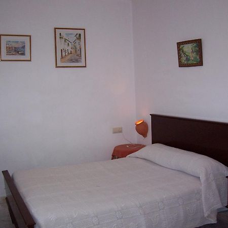 Апартаменты Casa Amigo Кастанио-де-Робледо Экстерьер фото