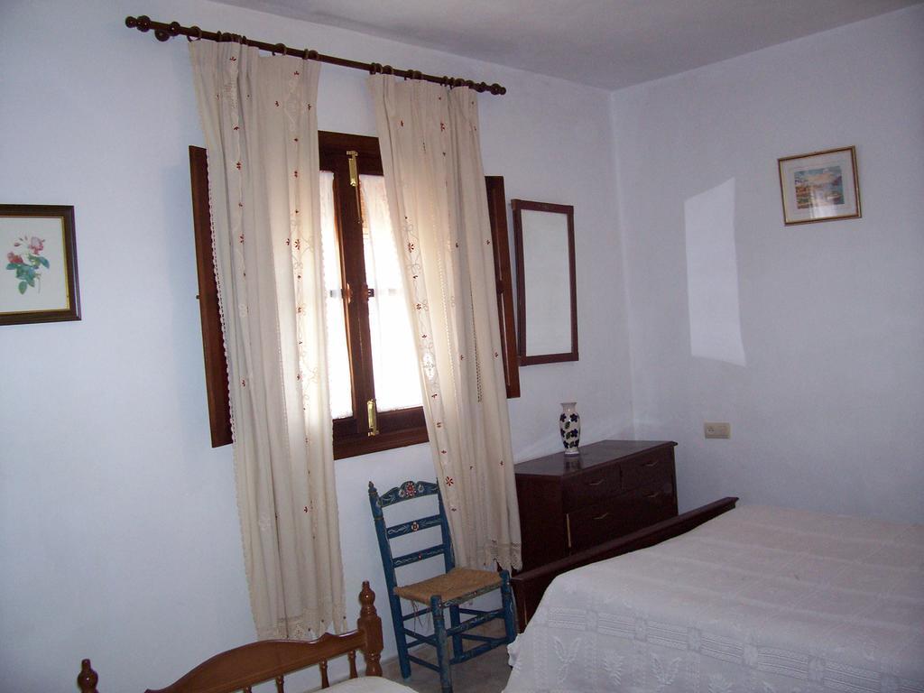 Апартаменты Casa Amigo Кастанио-де-Робледо Экстерьер фото